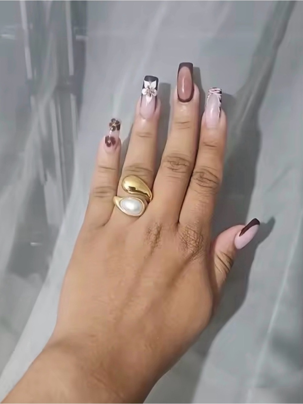 Hypoallergenic Waterproof Gold
Pearl Statement Ring - Picture 4 of 5